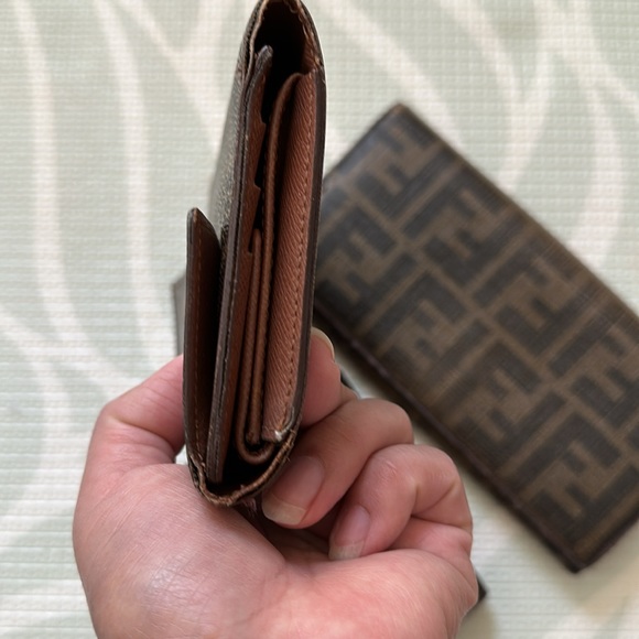 LV &Fendi wallets bundle - Picture 5 of 16